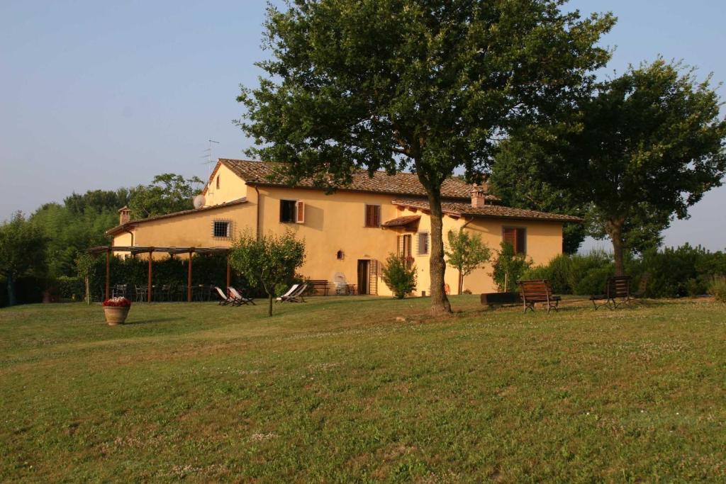 Il Nido Di Gabbiano Guest House Scarperia Exterior photo